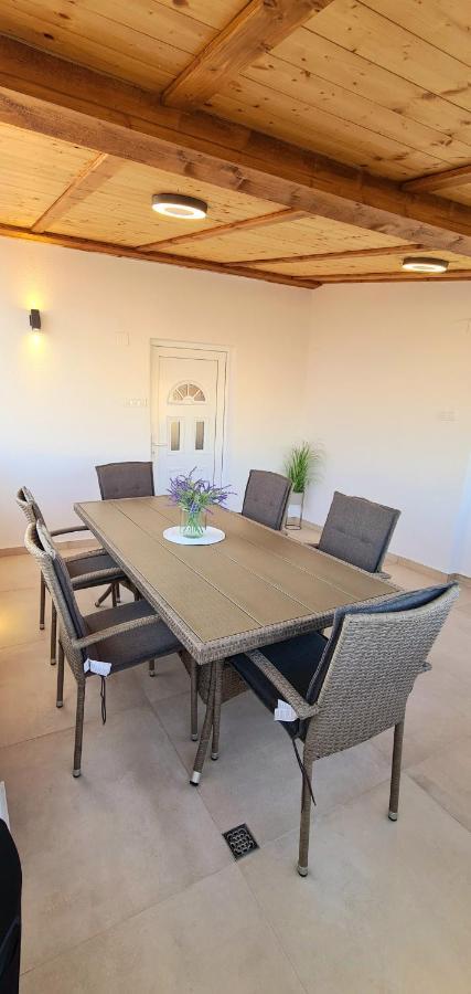 Family Oasis Apartment Zukve ヴーシ エクステリア 写真